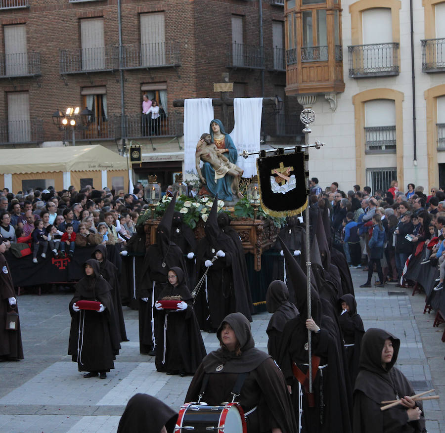 Procesión del Santo Entierro en Palencia