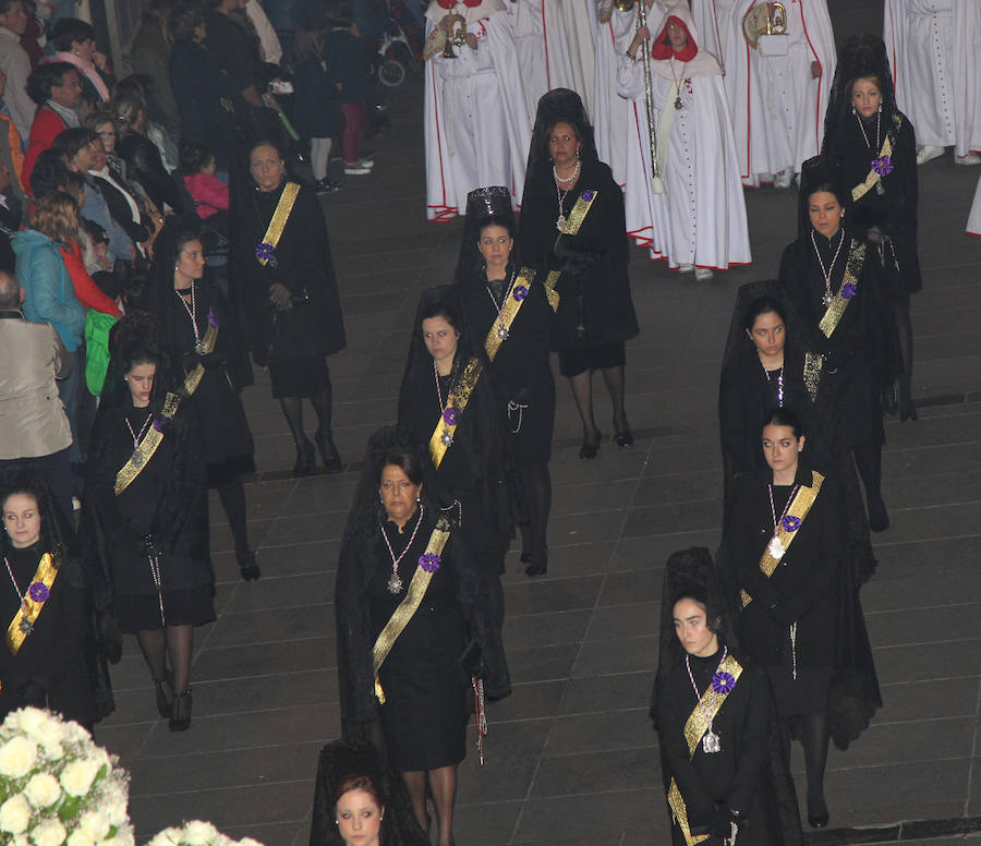 Procesión de la Virgen de la Soledad en Palencia