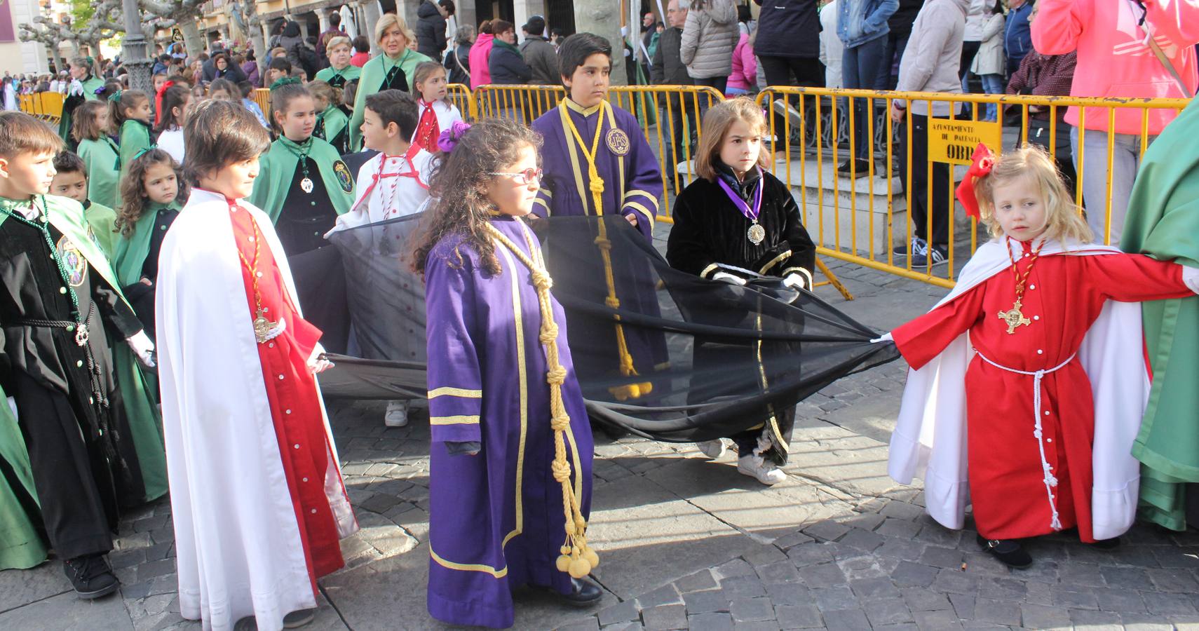 El Rompimineto del Velo pone fin a la Semana Santa palentina