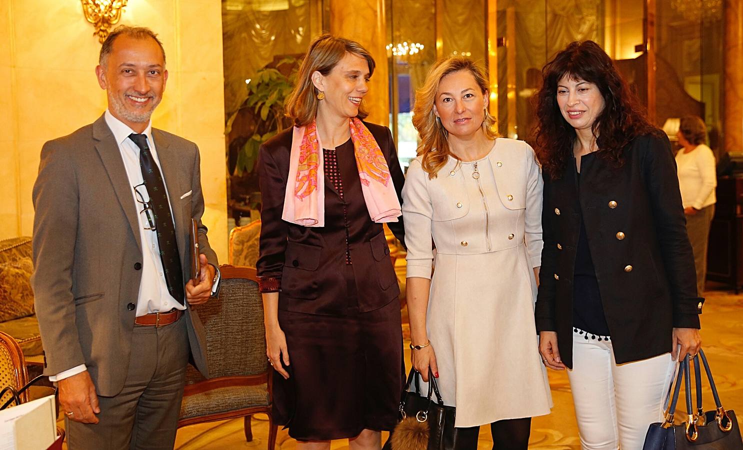 Félix Sanz y Ángela de Miguel, director general y presidenta de la CVE; la magistrada Laura Soria y la concejala de Cultura y Turismo, Ana Redondo.
