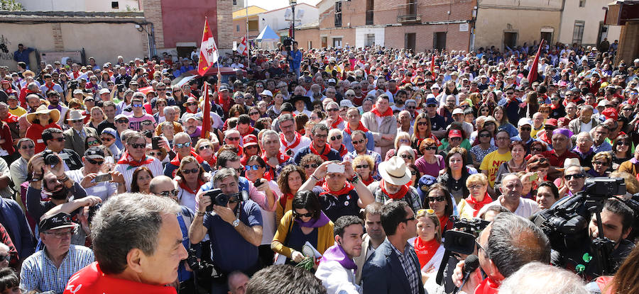 Ambiente en Villalar el Día de Castilla y León