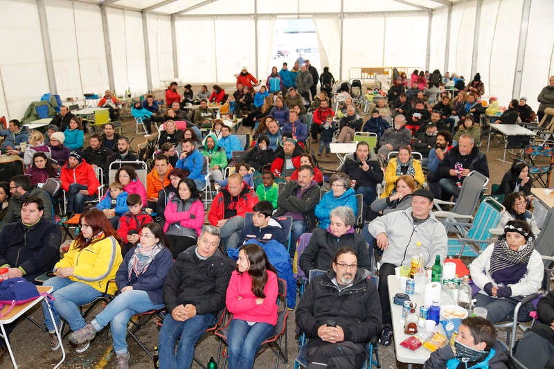 Jornada del domingo en la concentración nacional de furgonetas &#039;camper&#039; en Palencia