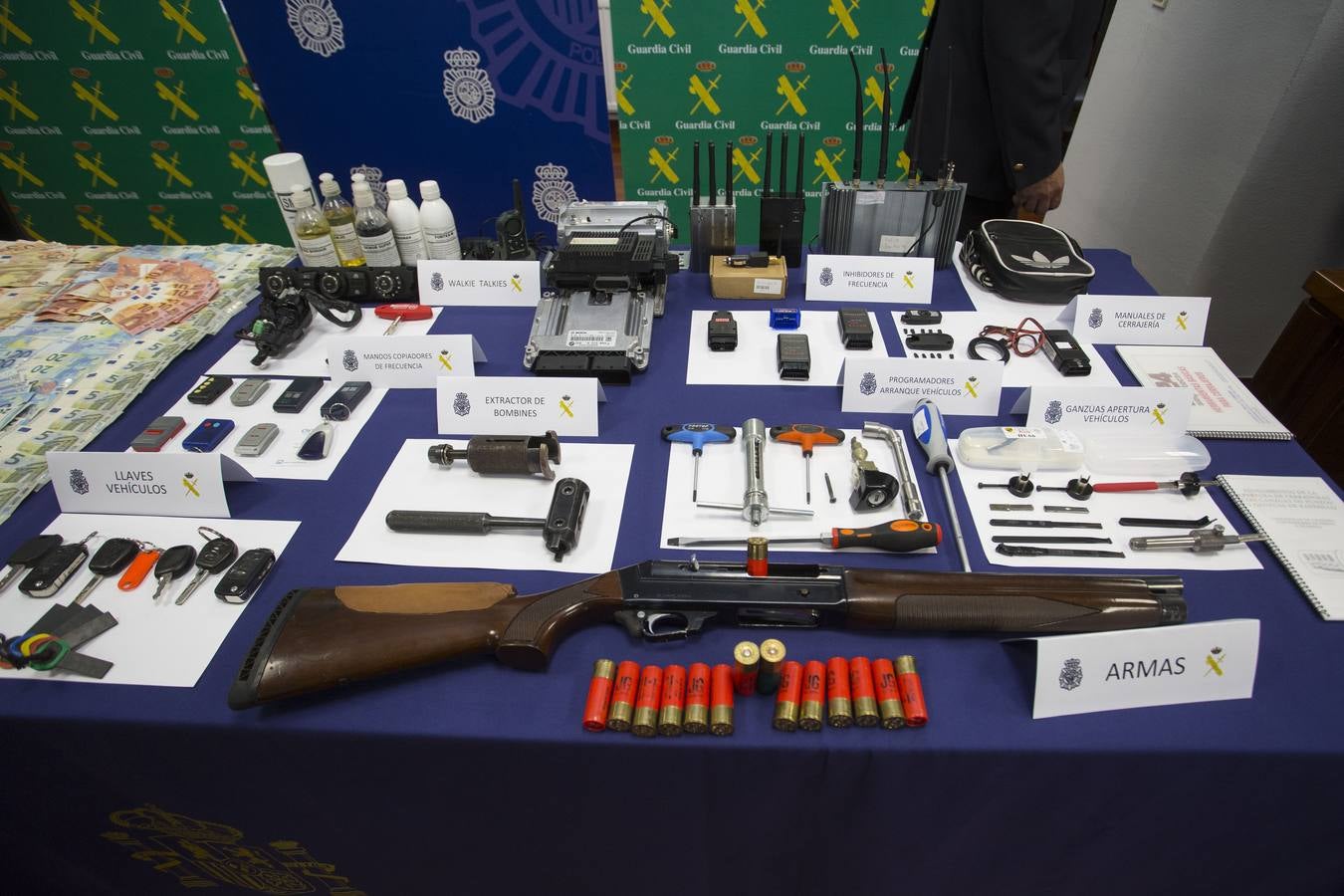 Material incautado en la operación &#039;Bemetas&#039; a la &#039;banda del BMW&#039;