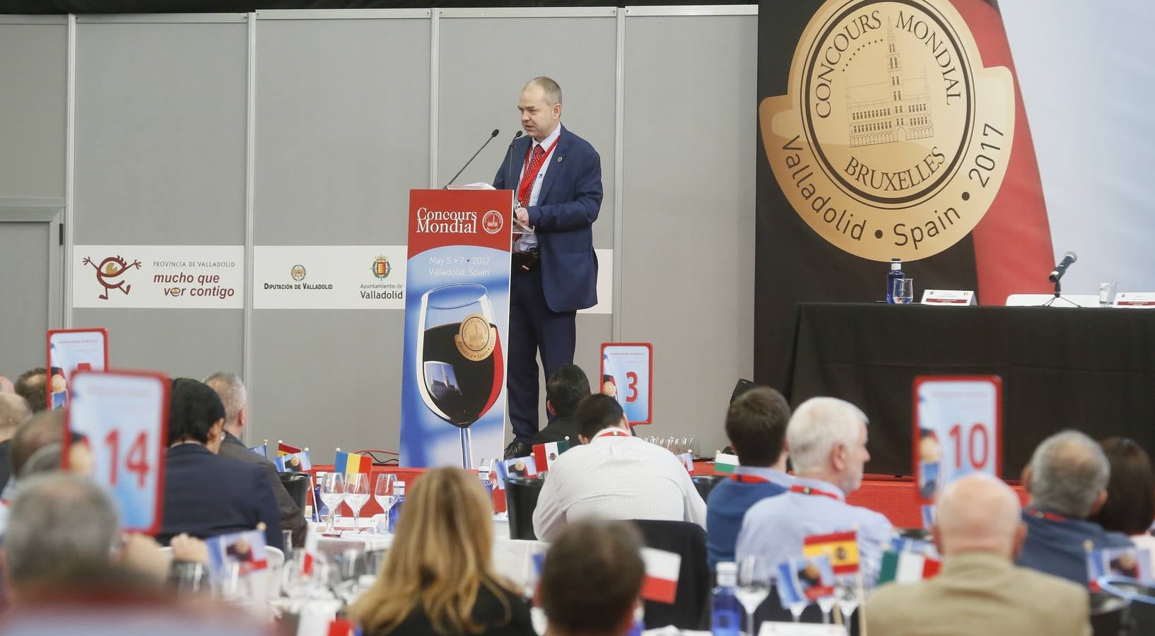 Arrancan en la Feria Internacional de Valladolid las catas a ciegas del Concurso Mundial de Bruselas