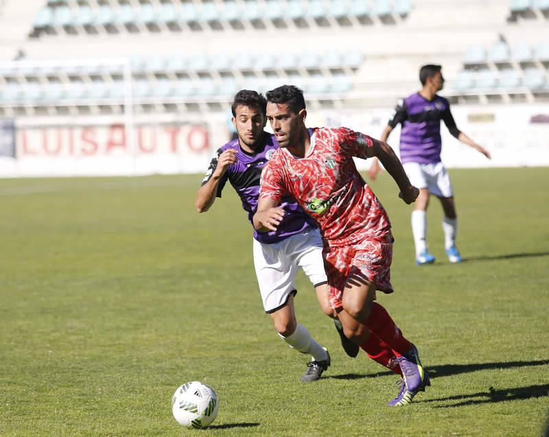 El Deportivo Palencia consuma su descenso ante el Guijuelo