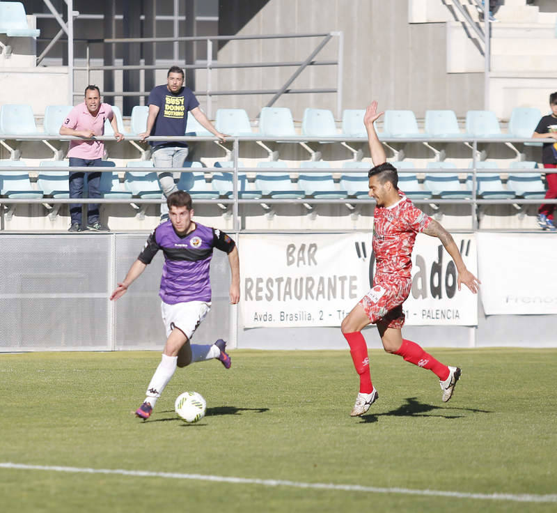 El Deportivo Palencia consuma su descenso ante el Guijuelo