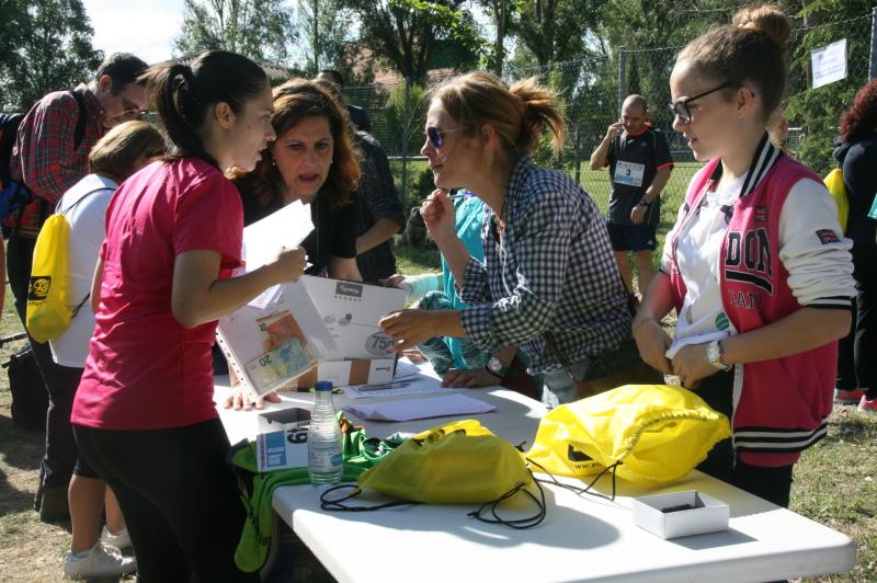 V Carrera Solidaria El Campo en Sanchonuño (1/2)