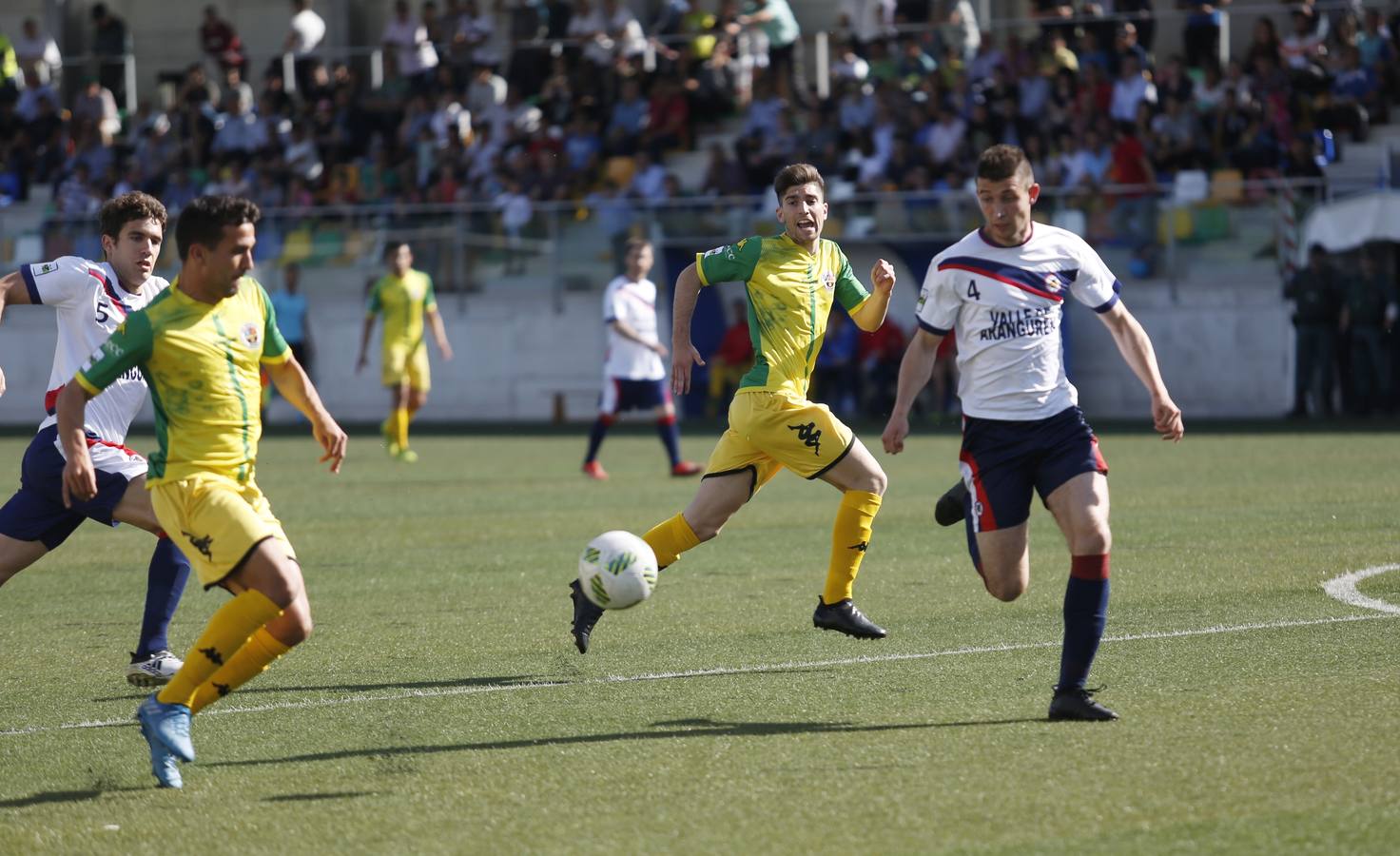 El Deportivo Palencia se mide al Mutilvera sin poder hacer ya nada por su salvación (2-1)