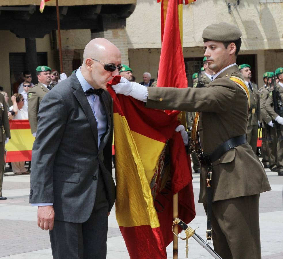 Paredes de Nava rinde honores a las Fuerzas Armadas (2/2)