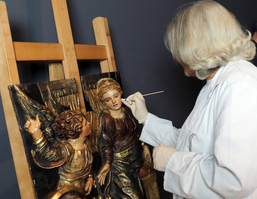 Preparativos en el Museo de Escultura para una gran exposición de Berruguete