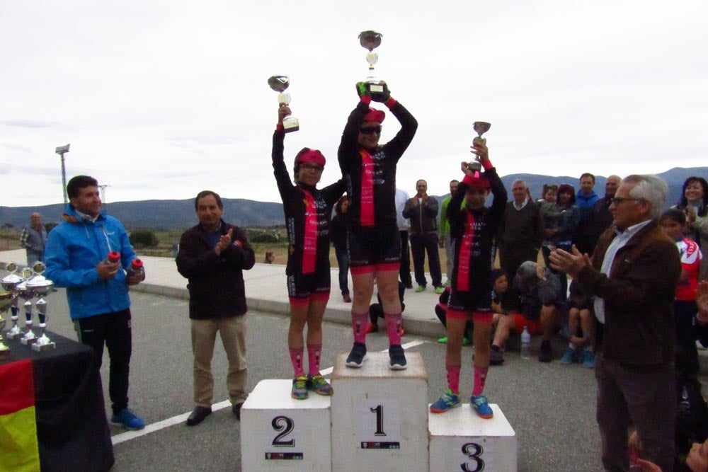 Gran jornada de ciclismo en El Barraco, con el XI Trofeo UCAV para escuelas