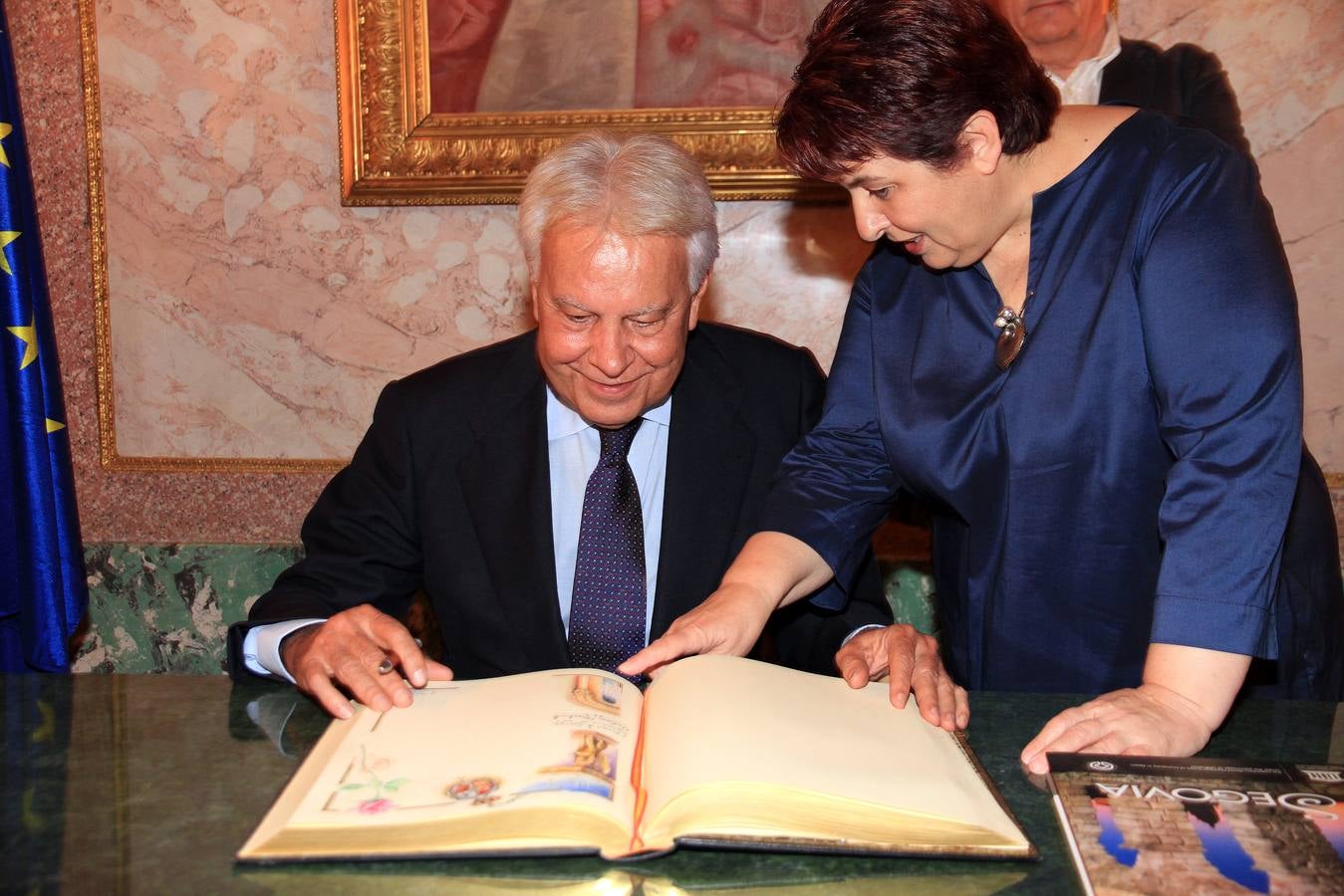 Felipe González visita Segovia