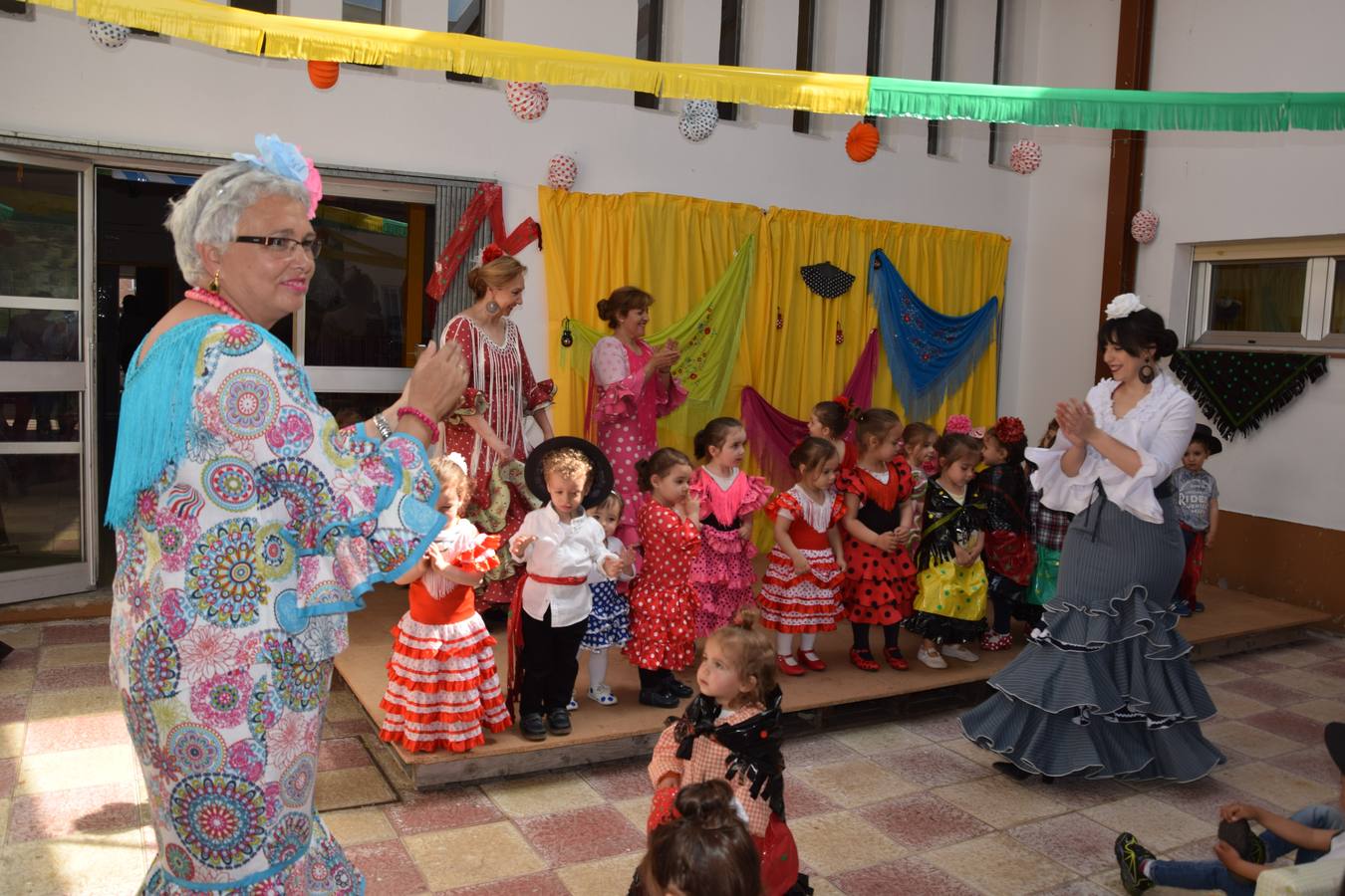 Feria de Abril en la guardería de Guardo (Palencia)