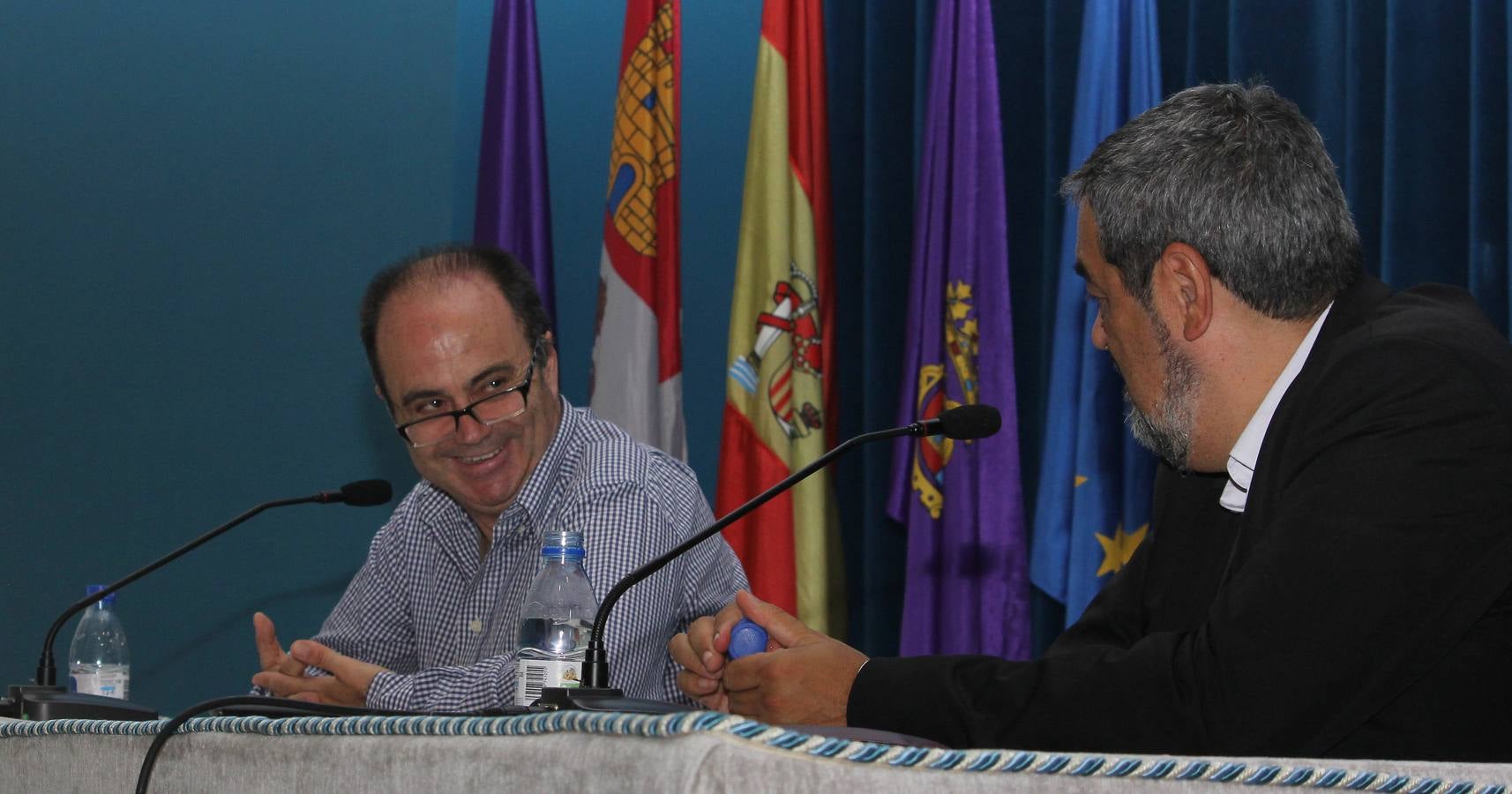 Fermín Herreros, en los VII Encuentros con la Poesía de El Norte de Castilla en Palencia