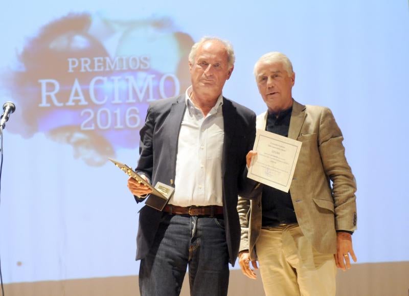 Entrega de los Premios Racimo en Serrada