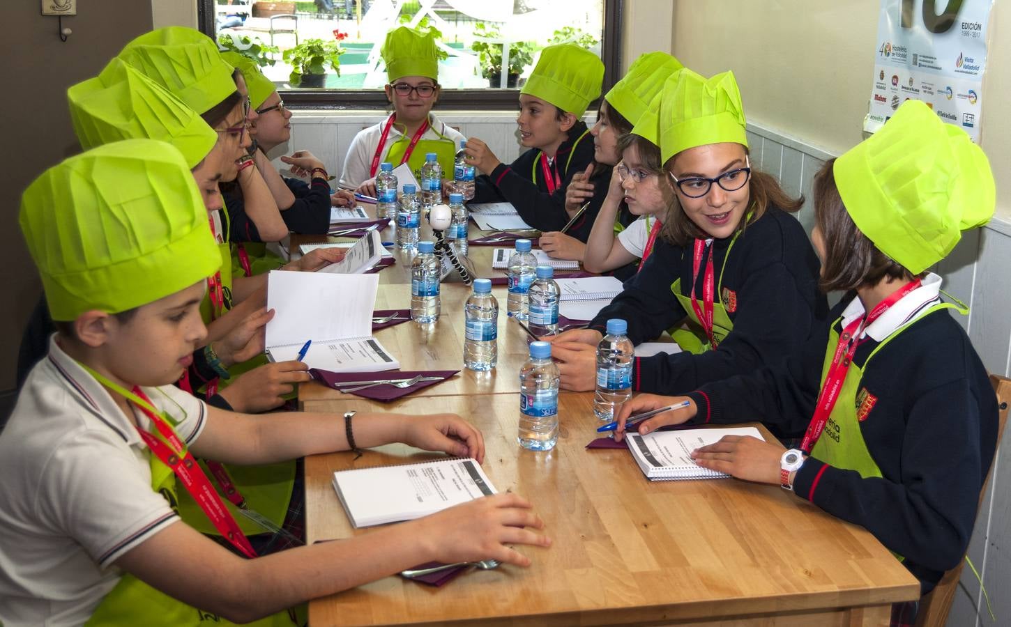 Alumnos del colegio San José ejercen de jurado en el XIX Concurso Provincial de Pinchos de Valladolid