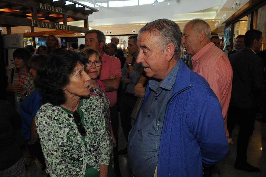 Inauguración de Carrefour en  Segovia