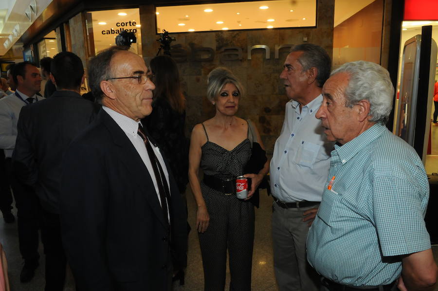 Inauguración de Carrefour en  Segovia