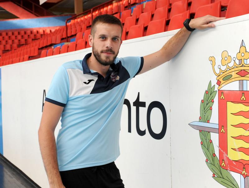 Presentación del BM Atlético Recoletas en el polideportivo Huerta del Rey de Valladolid