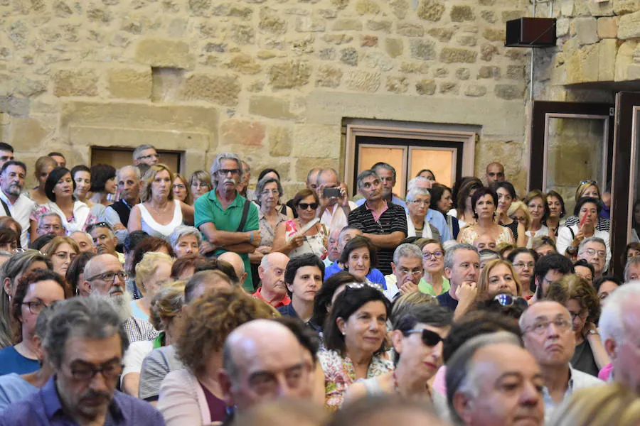 El escritor y arquitecto presenta en Aguilar su último libro, 'Hasta una ruina puede ser una esperanza'