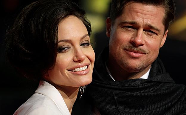 Brad Pitt y Angelina Jolie en tiempos mejores. 