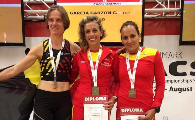 Carolina García, campeona de europa de 200 metros para mayores de 35 años, en el podio de los 400 también en Dinamarca.