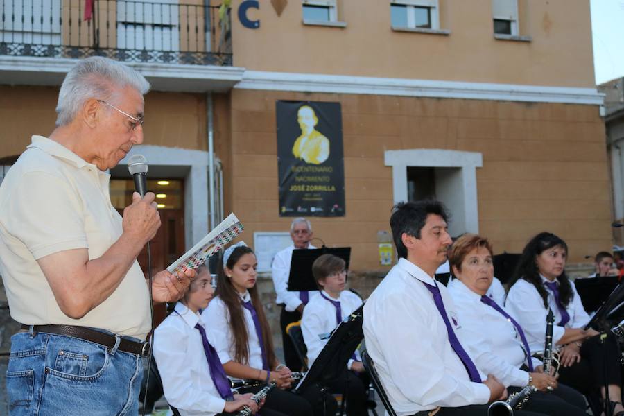La Banda de Música de la Asociación Cultural Juvenil Baltanasiega rinde homenaje al poeta con una animada velada en Torquemada