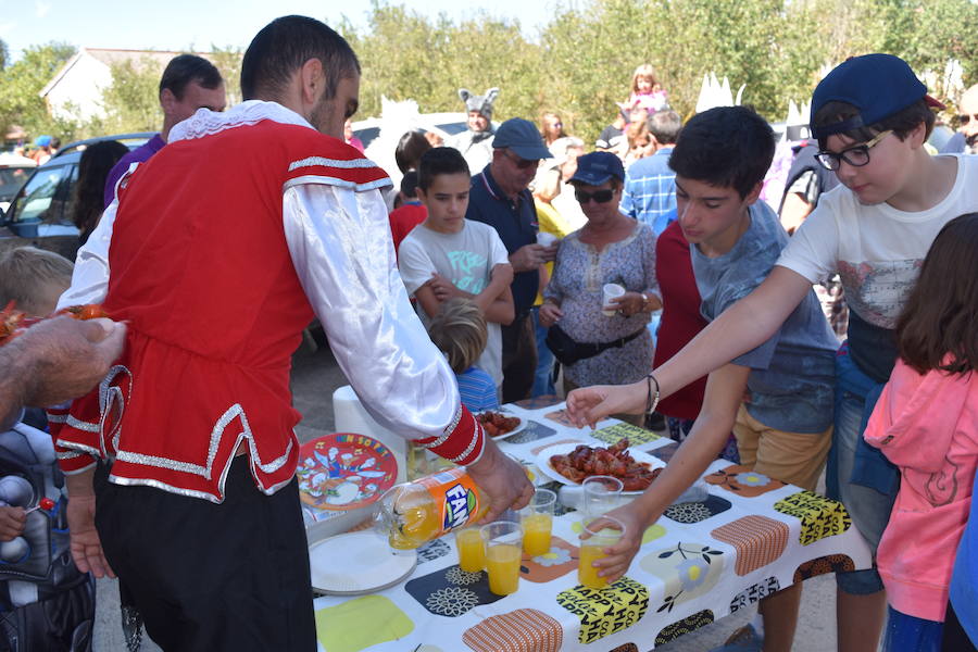 La localidad palentina celebró la fiesta de su patrón, San Lorenzo con un gran recorrido por las calles
