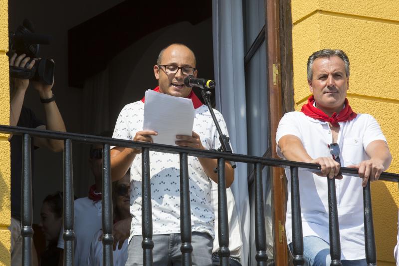 Víctor Vela, durante la lectura del pregón.