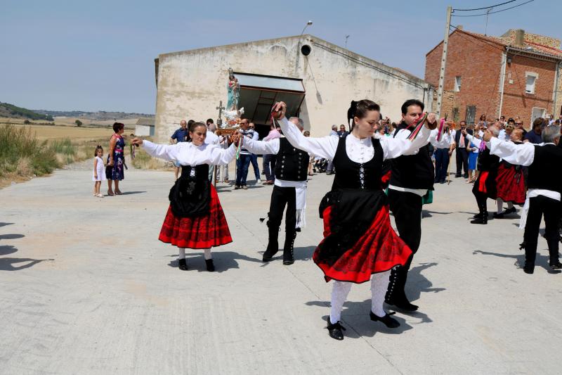 Villaconancio festeja a la Virgen de Mediavilla