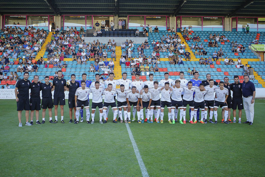 Partido amistoso entre el Salmantino y el San Agustín de Guadalix