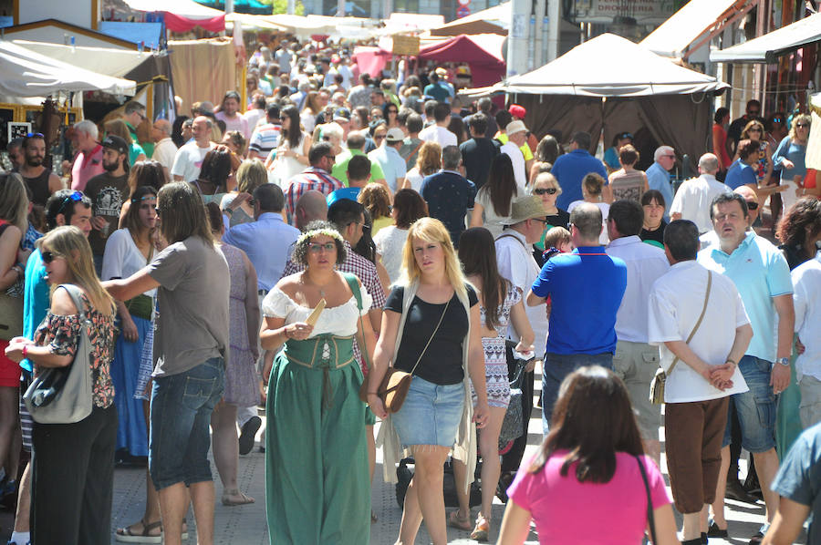 Ambiente en la Feria Renacentista de Medina del Campo. Domingo