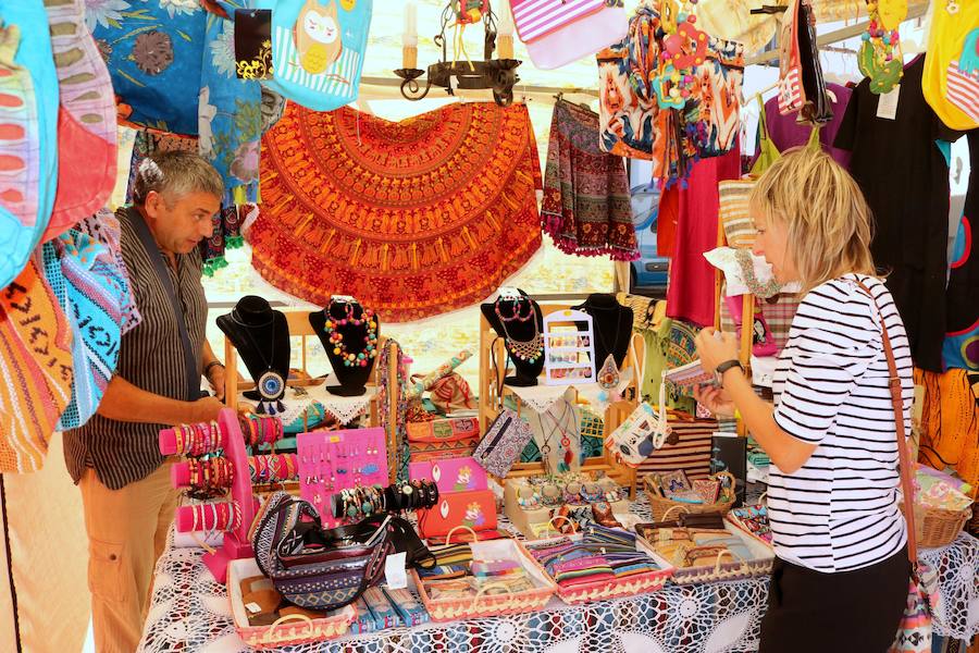 Mercado de Artesanía en Cevico Navero