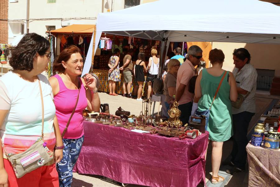 Mercado de Artesanía en Cevico Navero