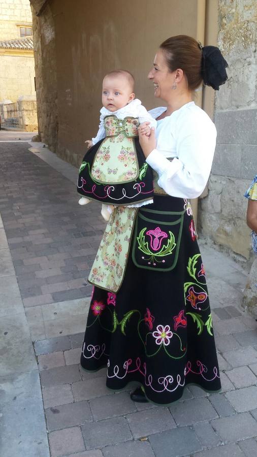 XI Certamen de danzas de paloteo en Torrelobatón