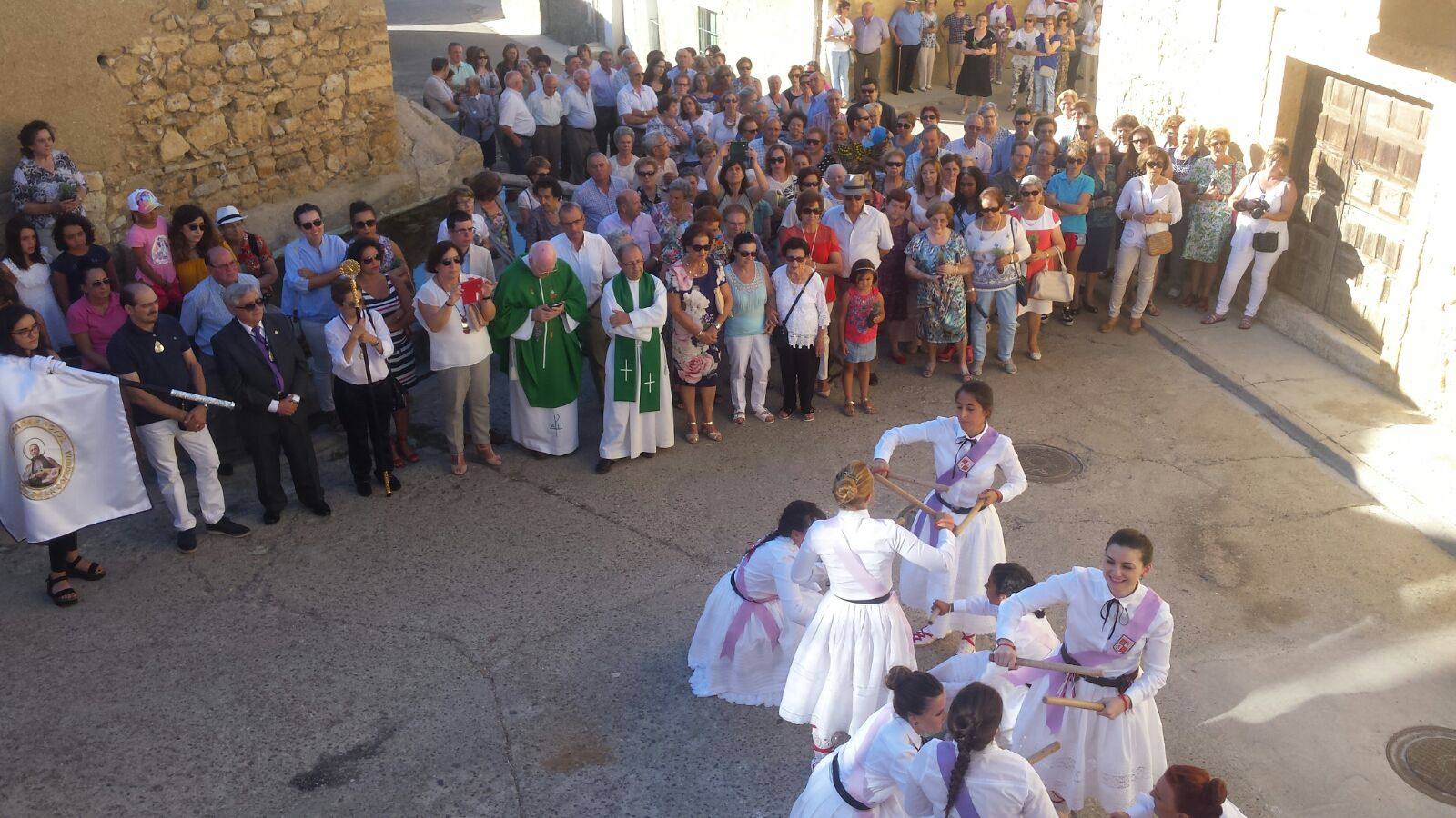 XI Certamen de danzas de paloteo en Torrelobatón