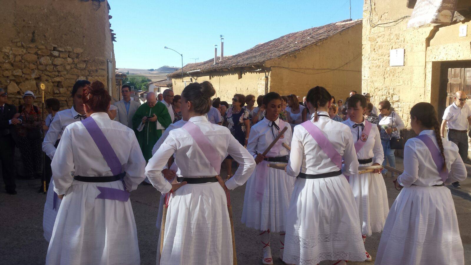 XI Certamen de danzas de paloteo en Torrelobatón