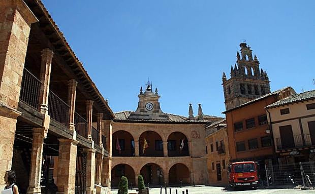 Ayllón se baña en música este verano