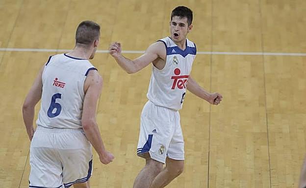 El jugador bosnio con las categorías inferiores del Real Madrid.