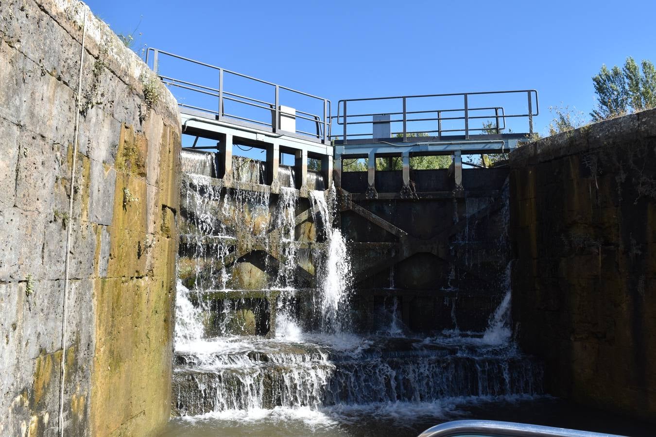 La propuesta se ha tenido que limitar al barco Marqués de la Ensenada, de Herrera de Pisuerga, debido al escaso caudal en Villaumbrales