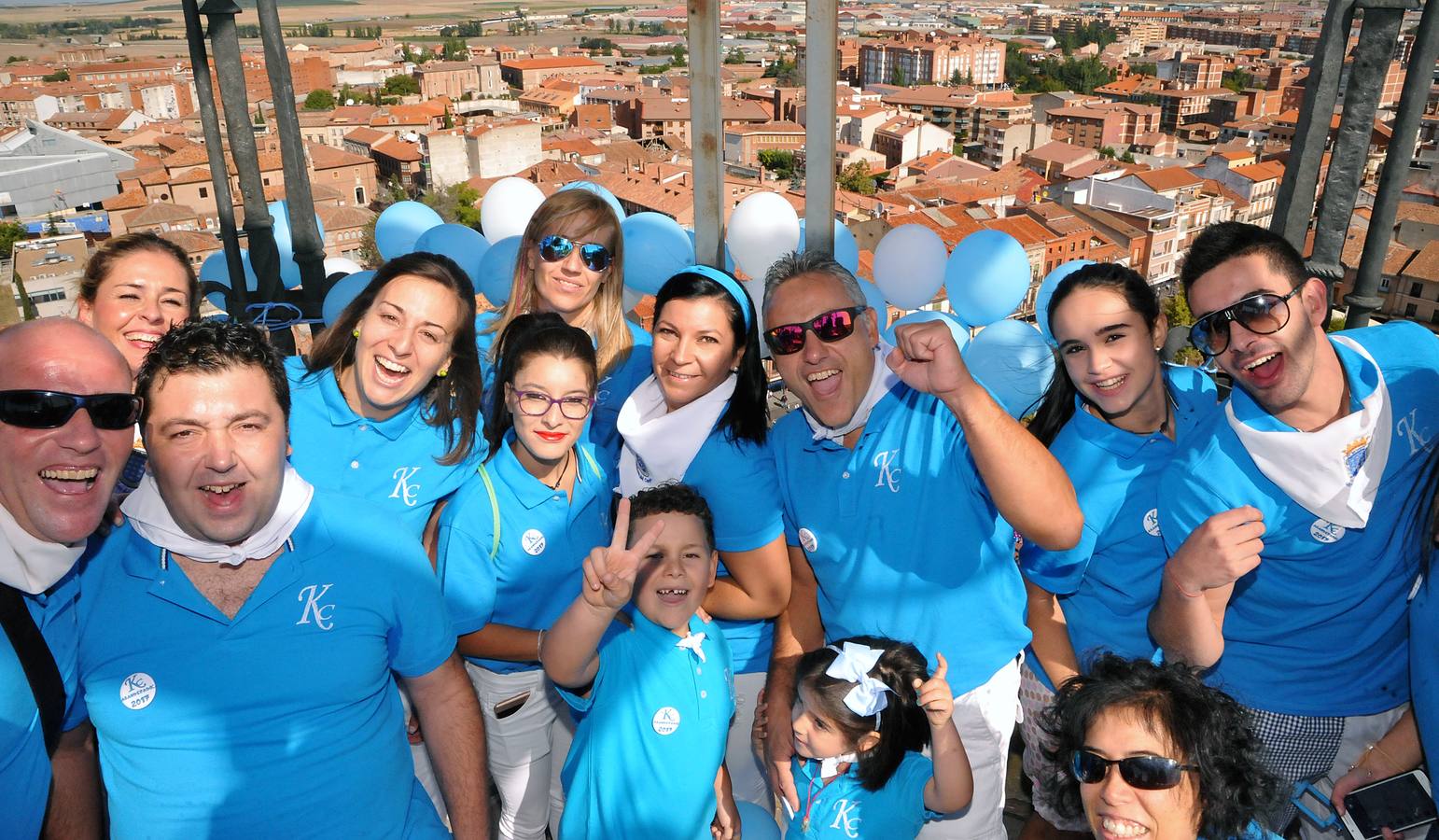 La colocación de la bandera marca el inicio de las fiestas de Medina del Campo