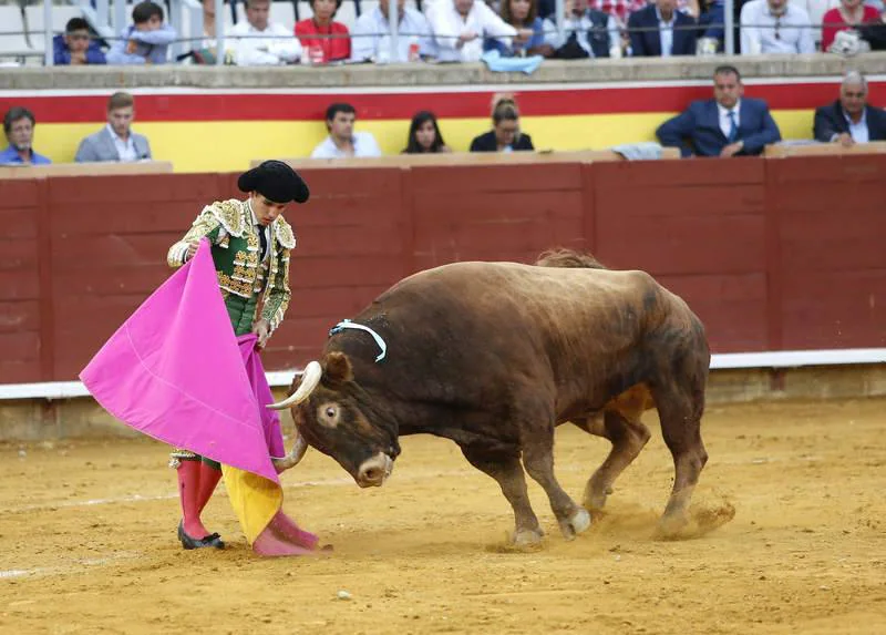 Ginés Marín, Joselito Adame y Juan del Álamo en Campos Góticos de Palencia