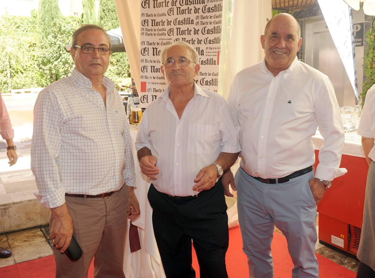 Carlos Fernández (Adecyl), Fernando Martín y el alcalde de La Cistérniga, Mariano Suárez.