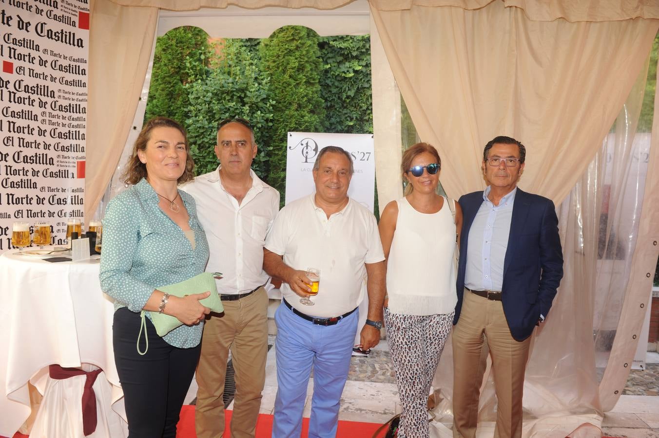 Dori García, Orencio del Pozo, Alfredo de Isla, Nuria Ibáñez y Rafael Alonso, de Discomtes.