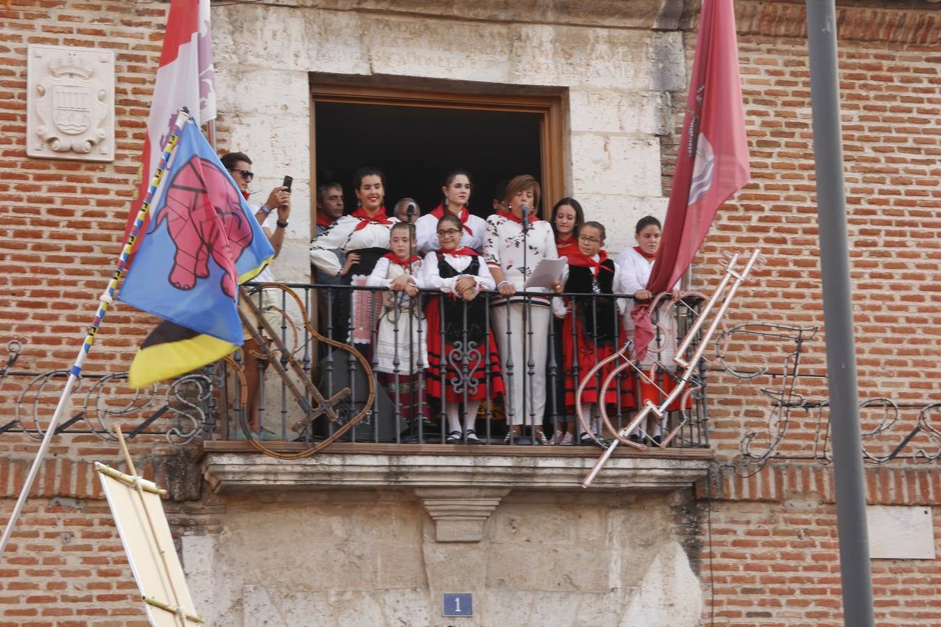 Vanesa Muela, presidenta de la asociación Ermita, ha sido la encargada de dar el pregón