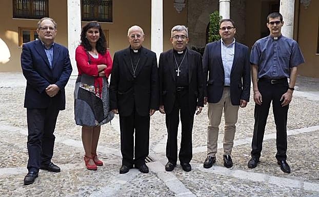 Jesús García Gallo, Teresa Lapuerta, Ricardo Blázquez, Luis Argüello, Guenther Eduardo Boelhoff y Luis Miguel Rojo. 