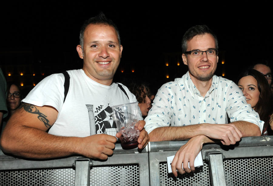 Concierto de Los Planetas en la Playa Mayor