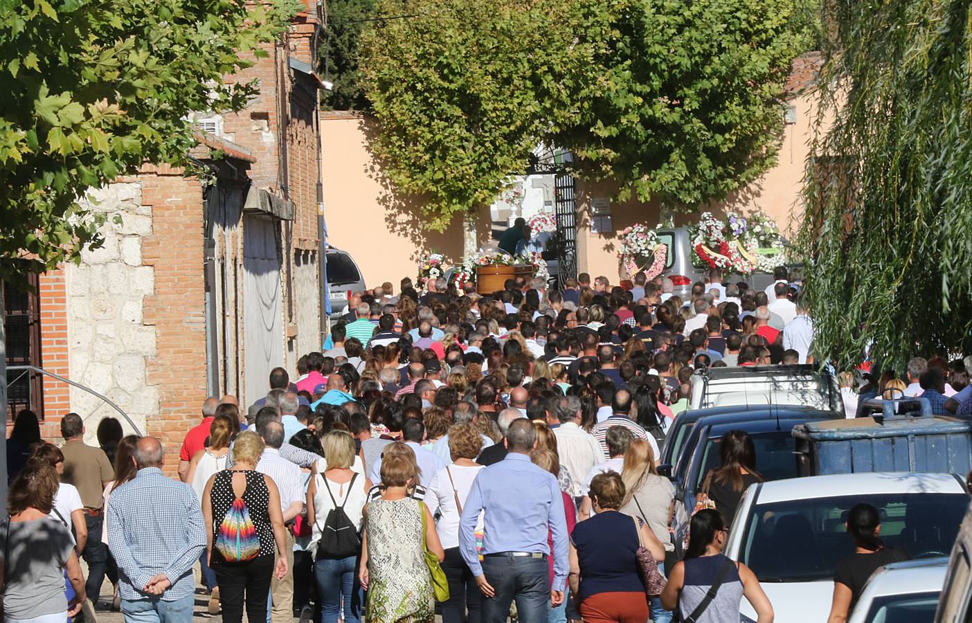 Funeral por la mujer fallecida en el vuelco de un remolque en Tordesillas