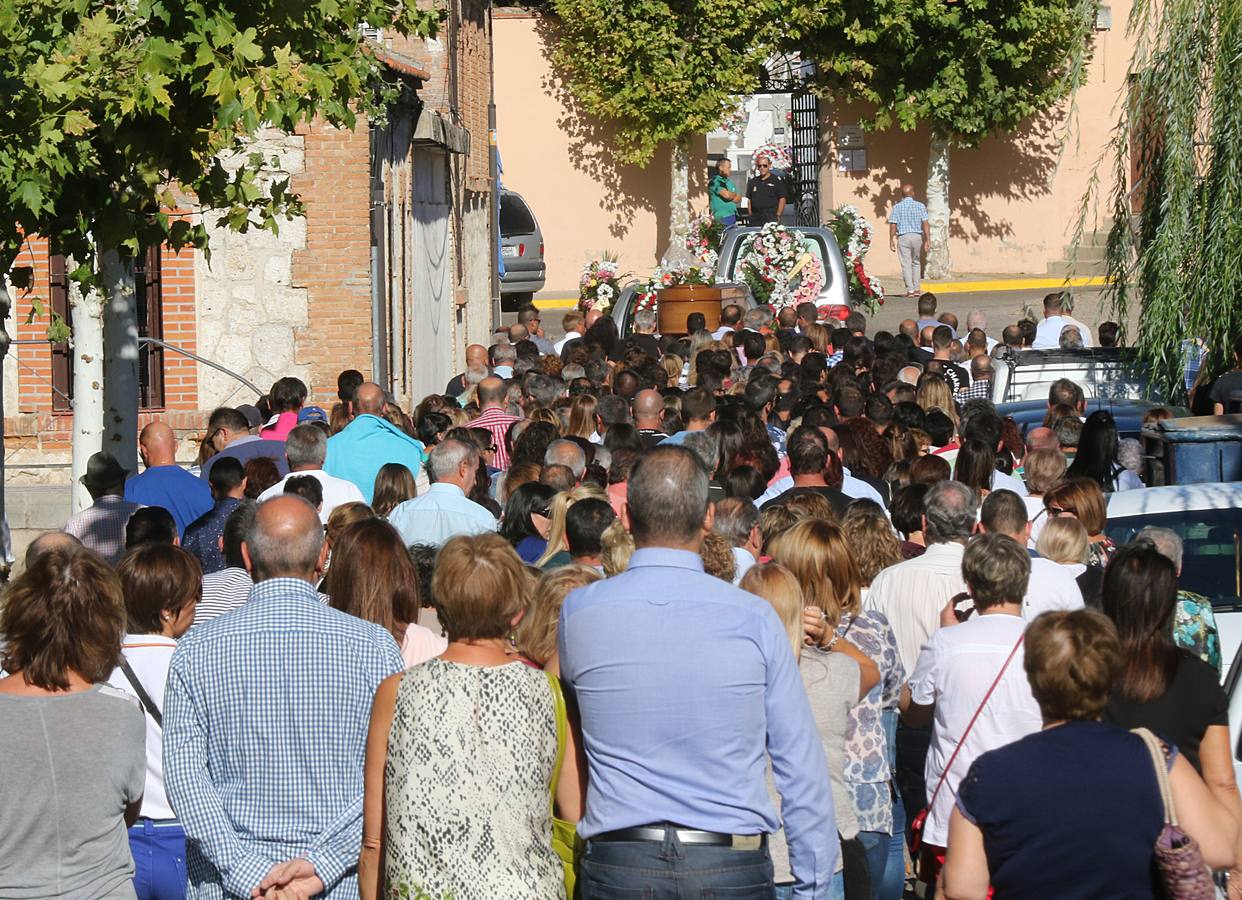 Funeral por la mujer fallecida en el vuelco de un remolque en Tordesillas