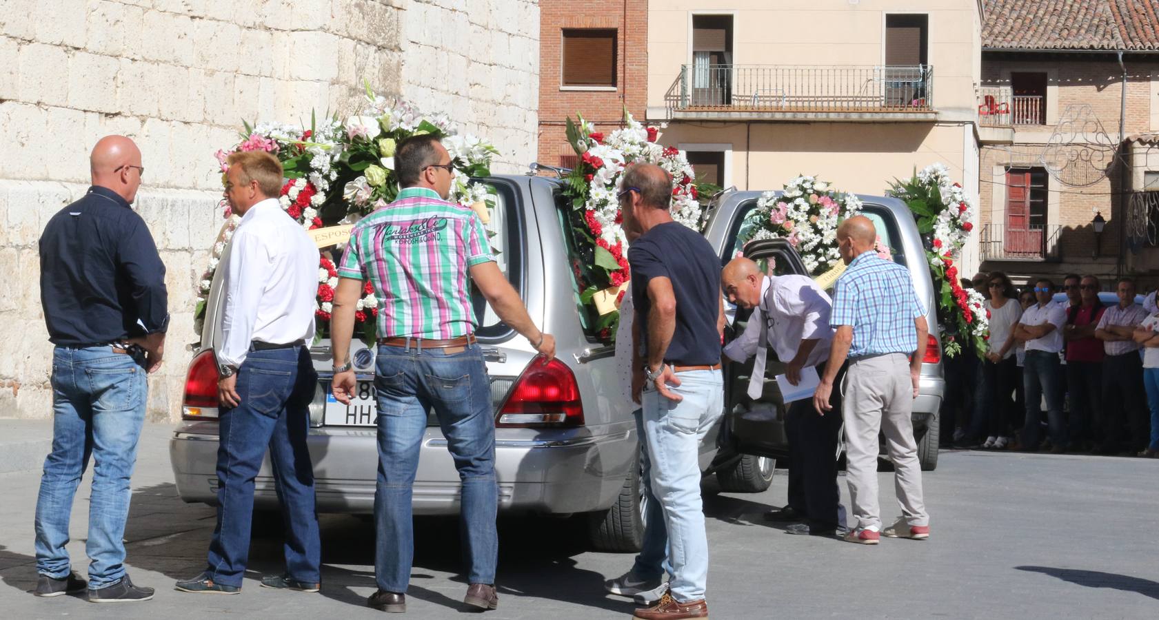 Funeral por la mujer fallecida en el vuelco de un remolque en Tordesillas